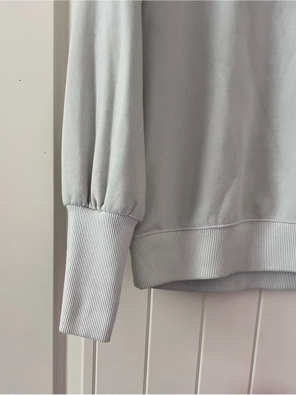 Wrangler Ladies Retro Size Medium Vintage White Vintage Crew Sweater sweatshirt - Picture 3 of 7